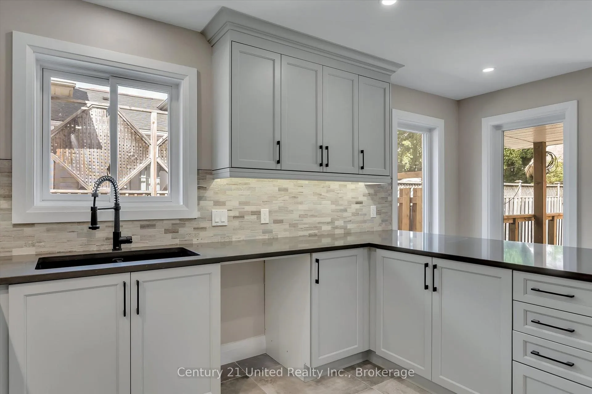 Photo 14 of 2225 Lorraine Drive, Peterborough, Northcrest Ward 5 — HOMEH