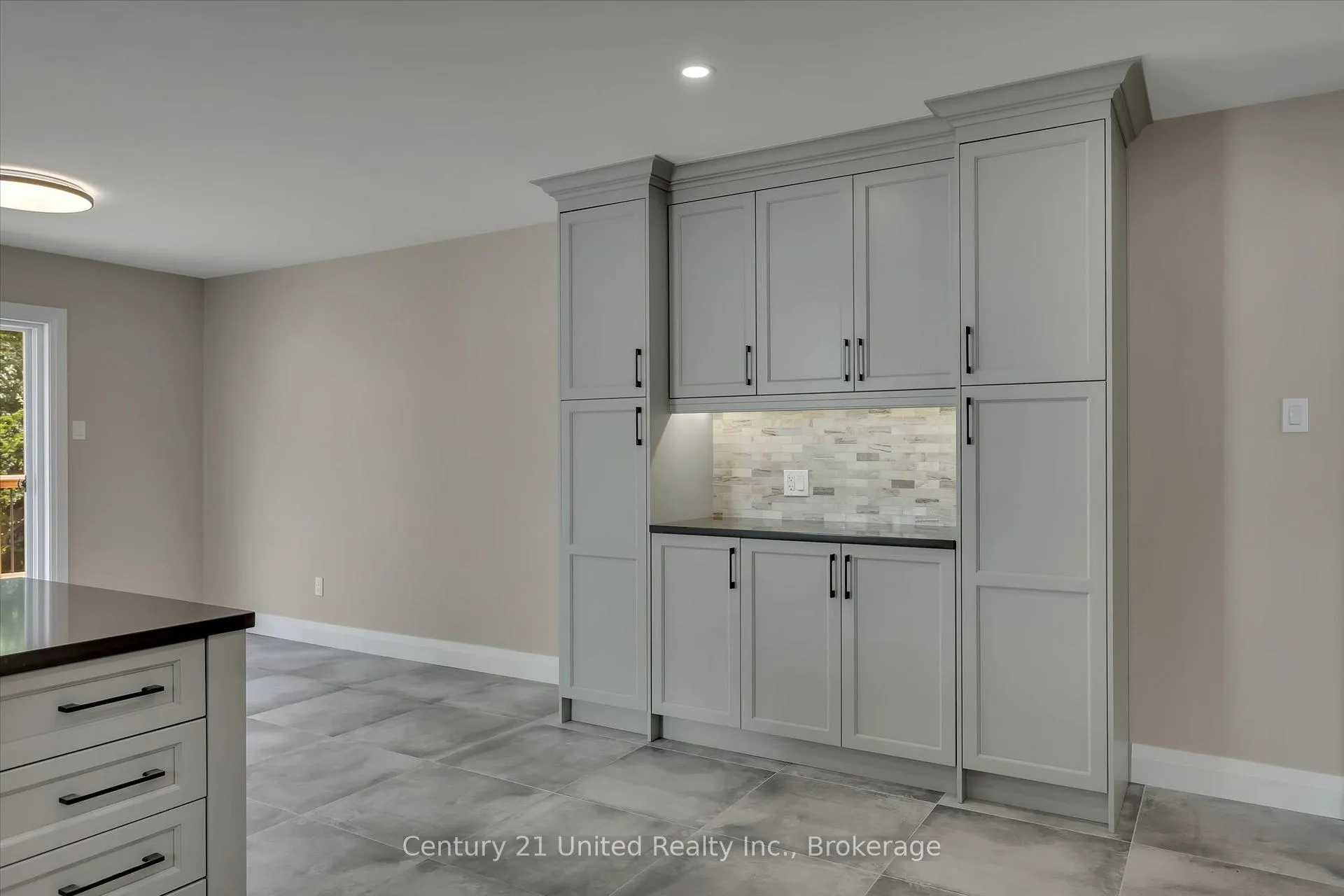 Photo 17 of 2225 Lorraine Drive, Peterborough, Northcrest Ward 5 — HOMEH