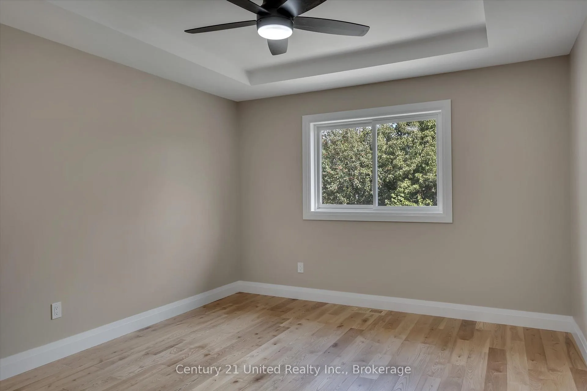 Photo 21 of 2225 Lorraine Drive, Peterborough, Northcrest Ward 5 — HOMEH