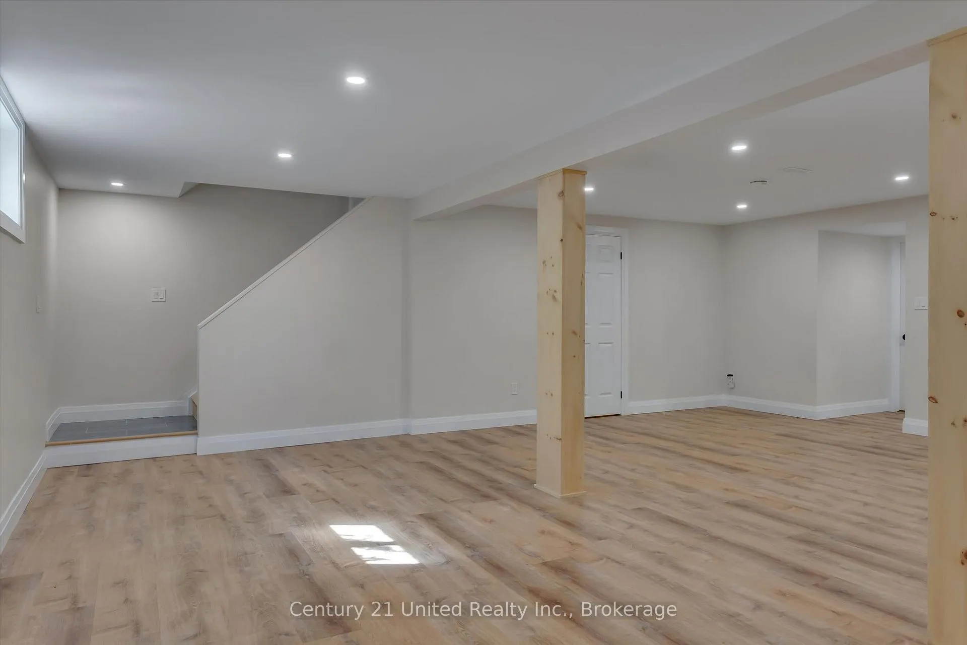 Photo 38 of 2225 Lorraine Drive, Peterborough, Northcrest Ward 5 — HOMEH