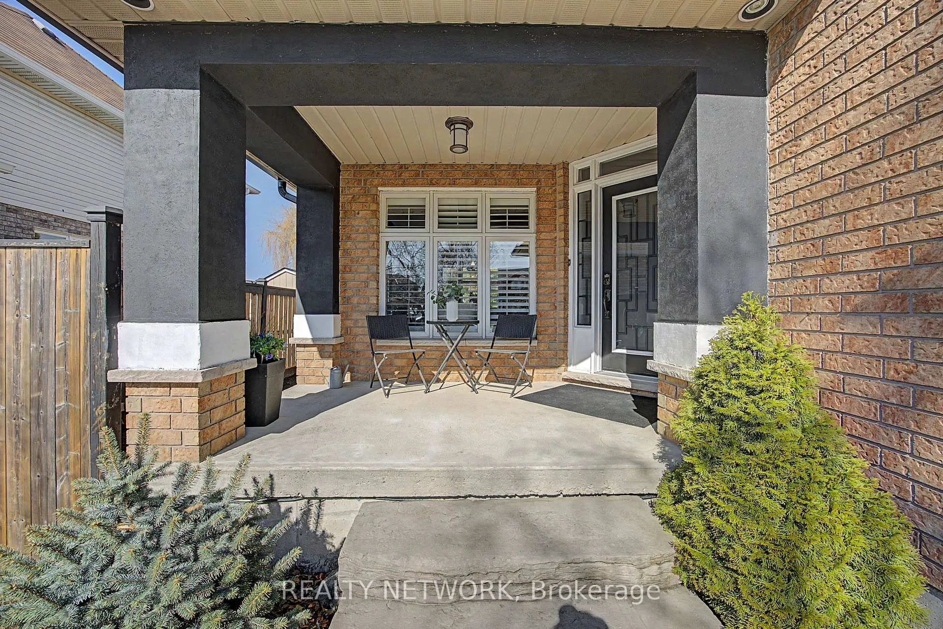 Photo 5 of 34 Highbury Drive, Hamilton, Stoney Creek Mountain — HOMEH