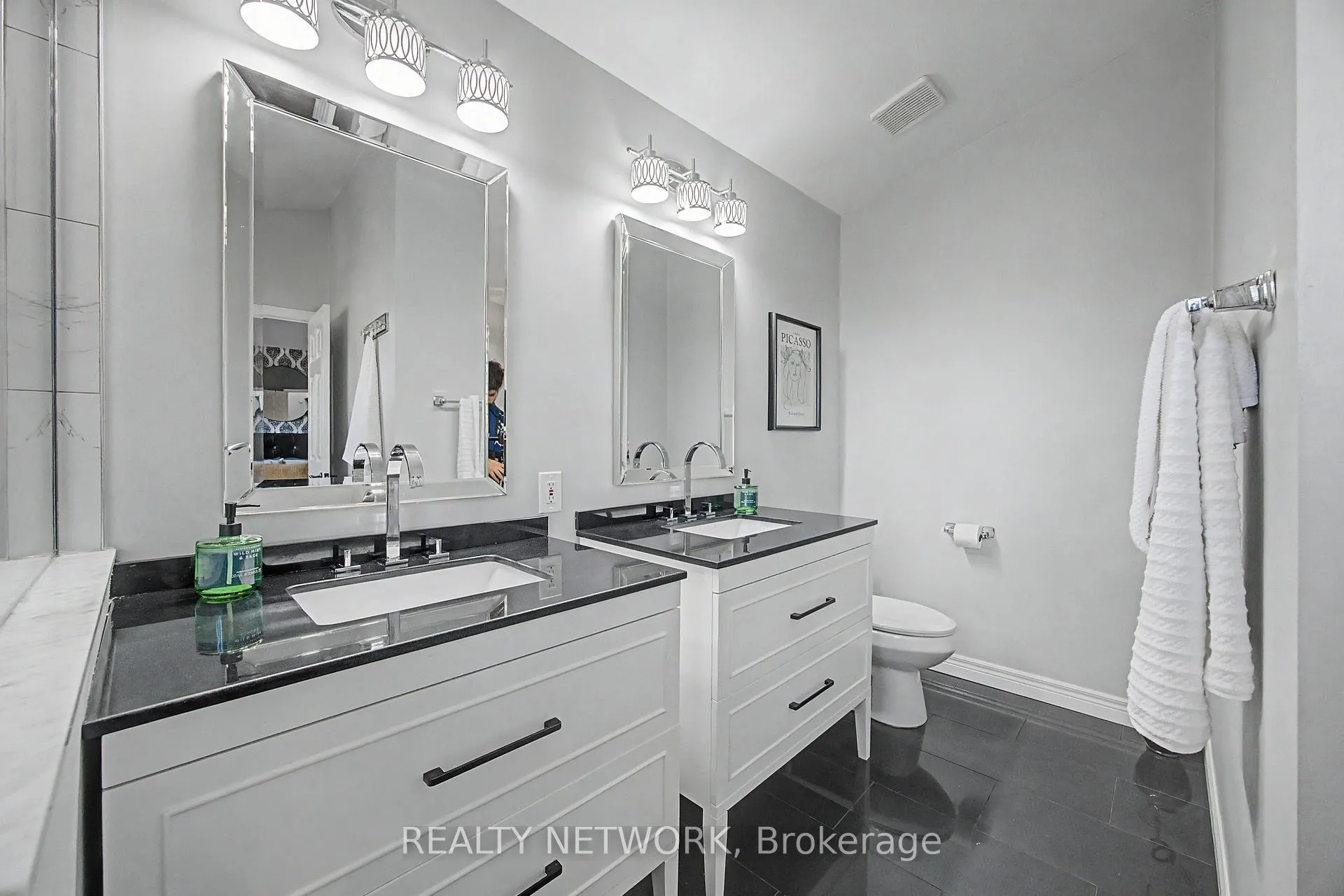 Photo 29 of 34 Highbury Drive, Hamilton, Stoney Creek Mountain — HOMEH