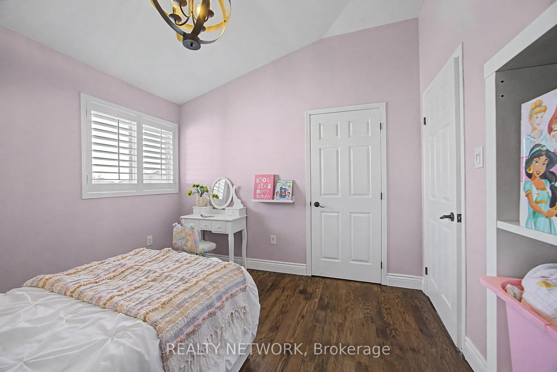 Photo 32 of 34 Highbury Drive, Hamilton, Stoney Creek Mountain — HOMEH