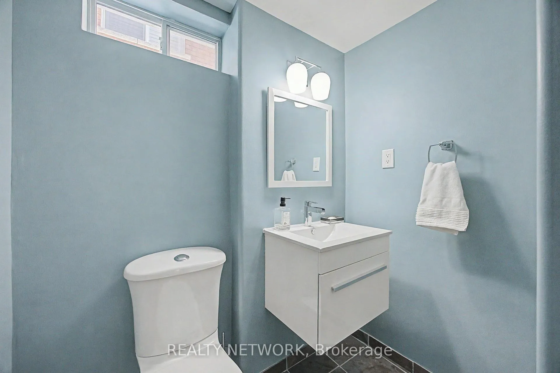 Photo 39 of 34 Highbury Drive, Hamilton, Stoney Creek Mountain — HOMEH