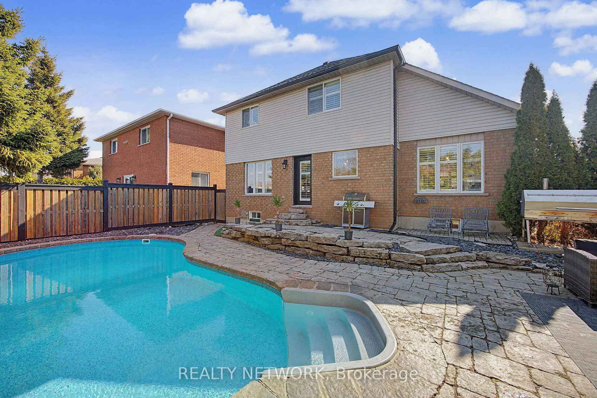 Photo 40 of 34 Highbury Drive, Hamilton, Stoney Creek Mountain — HOMEH