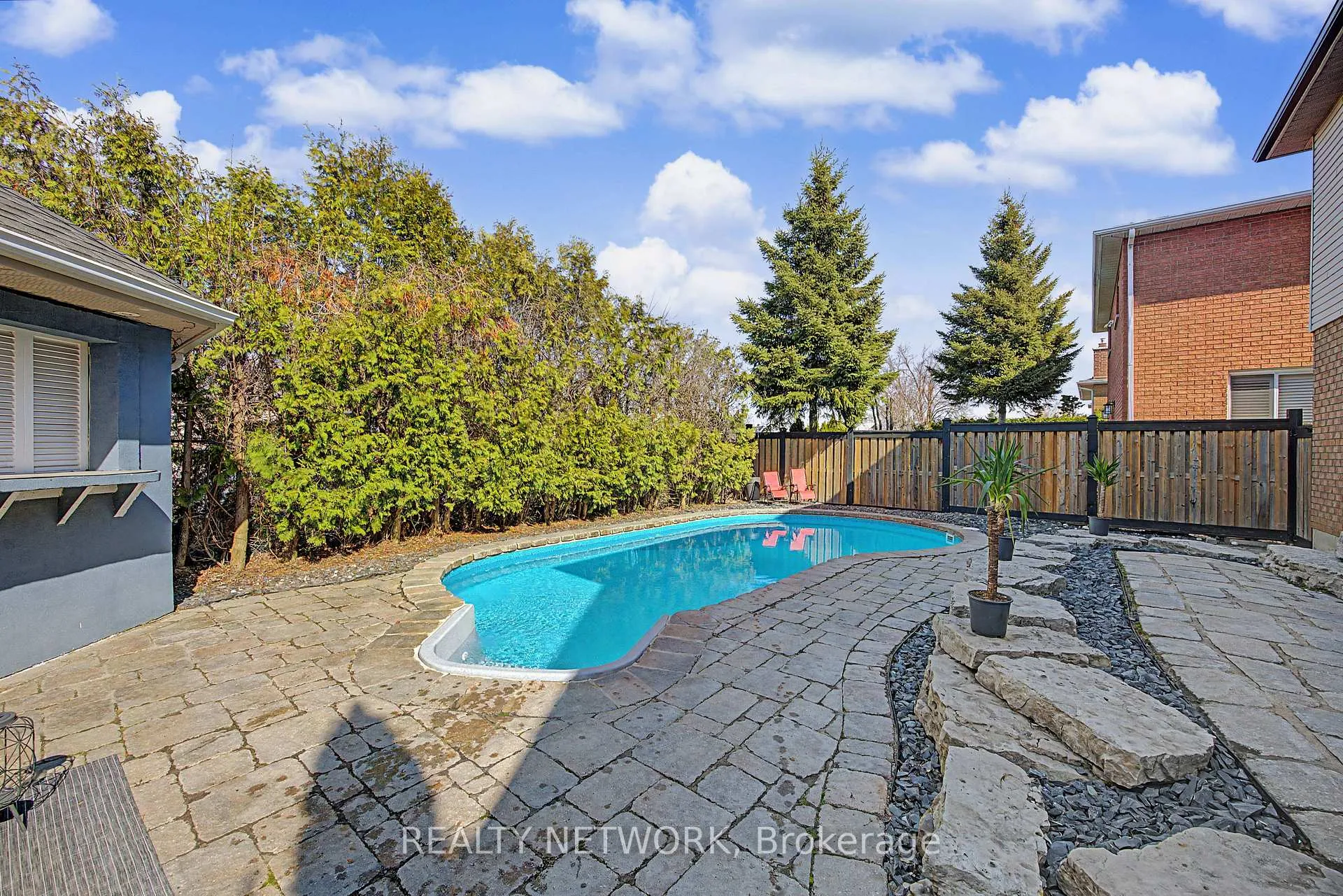 Photo 42 of 34 Highbury Drive, Hamilton, Stoney Creek Mountain — HOMEH