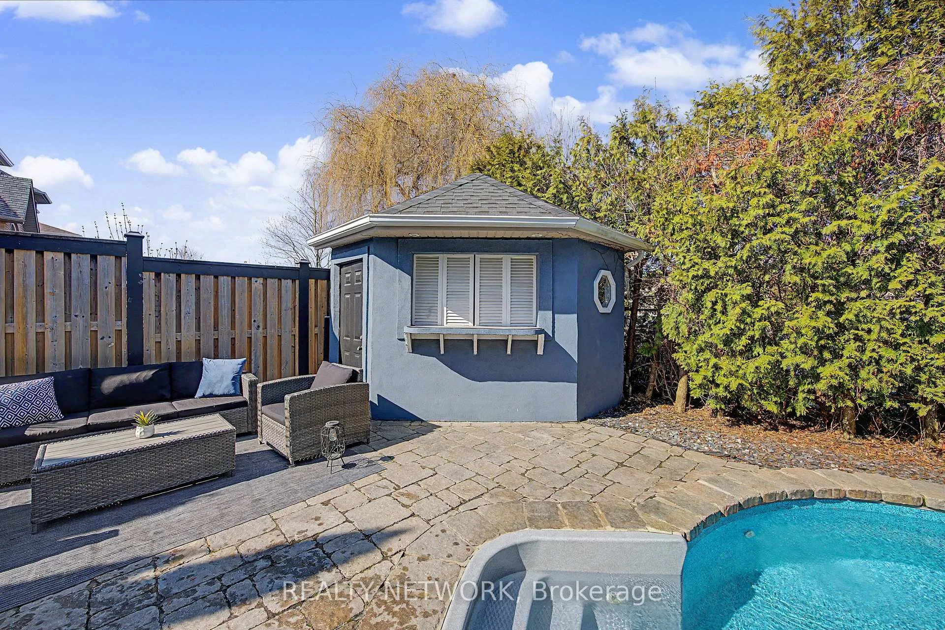 Photo 46 of 34 Highbury Drive, Hamilton, Stoney Creek Mountain — HOMEH