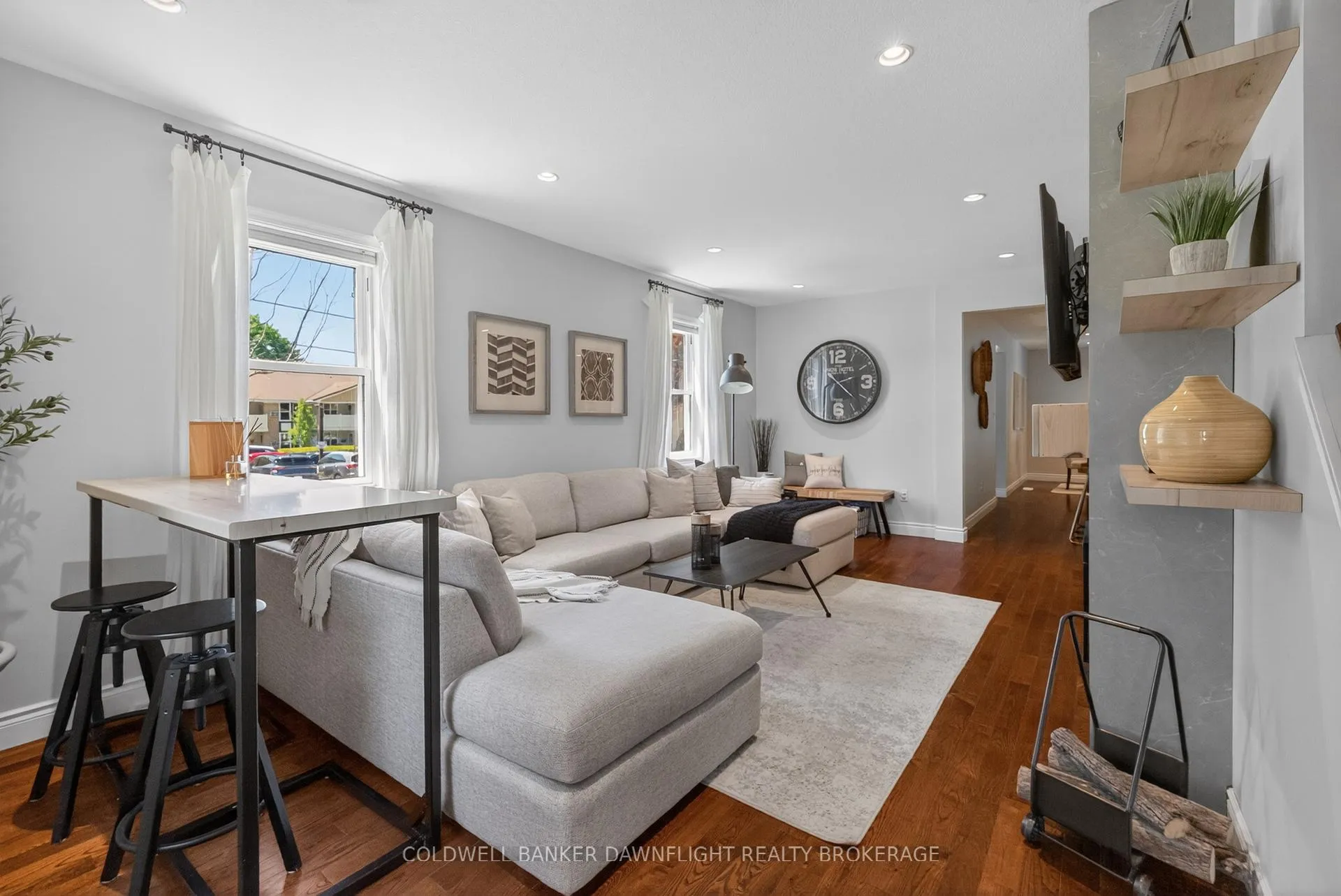 Photo 10 of 78 Queen Street, Bluewater, Hensall — HOMEH