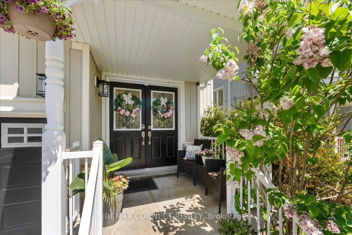 Photo 3 of 67 Cranborne Crescent, Whitby, Brooklin — HOMEH