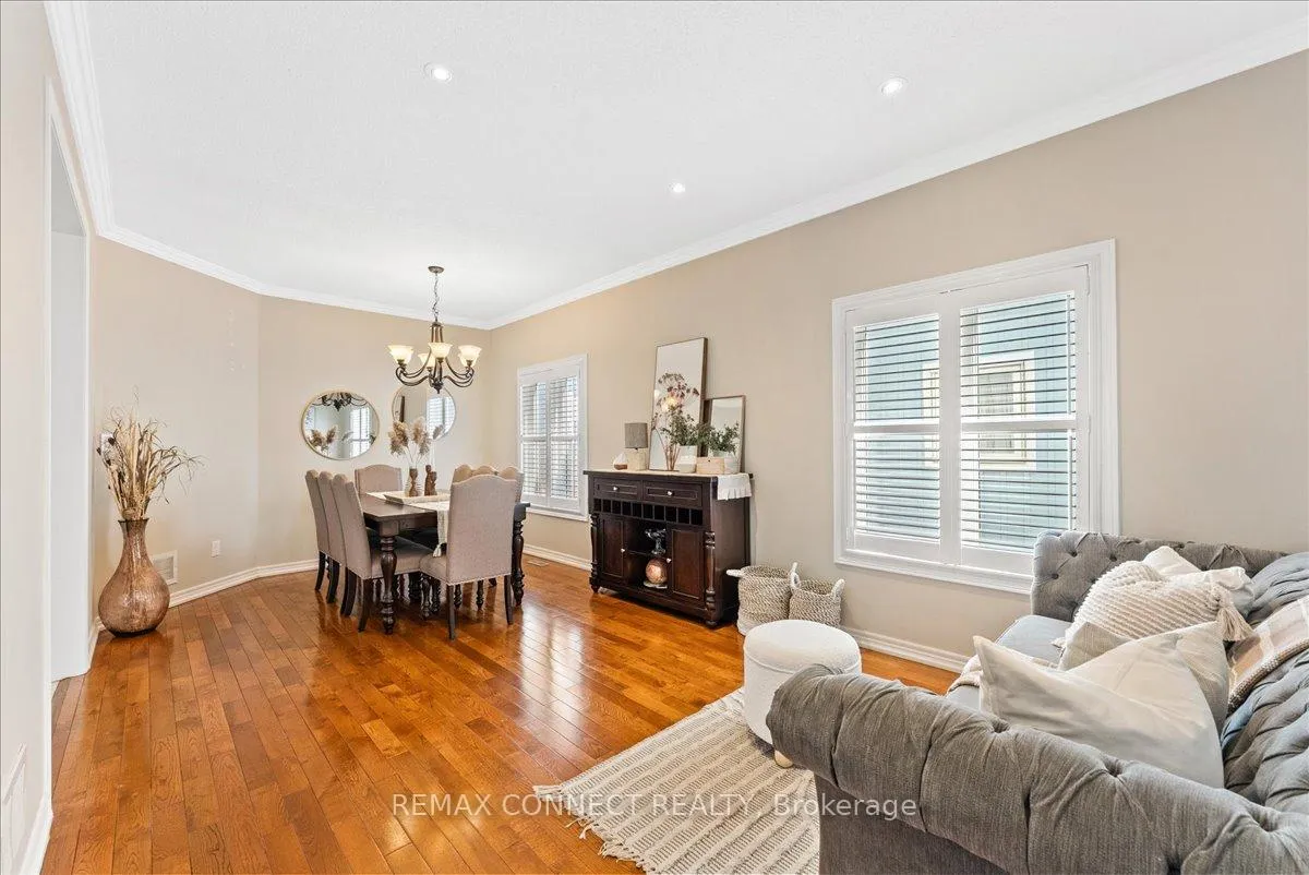 Photo 7 of 67 Cranborne Crescent, Whitby, Brooklin — HOMEH