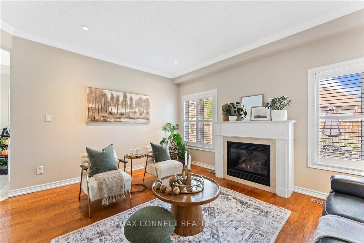 Photo 18 of 67 Cranborne Crescent, Whitby, Brooklin — HOMEH