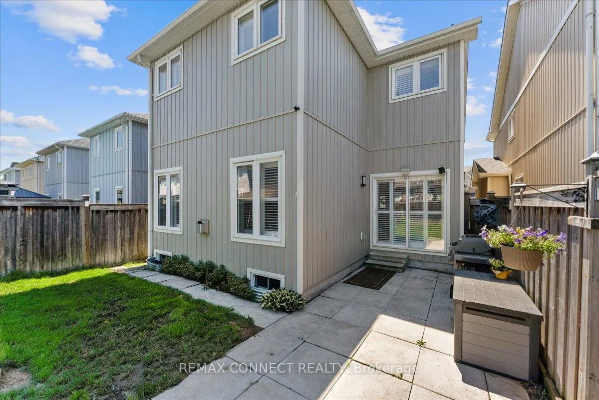 Photo 37 of 67 Cranborne Crescent, Whitby, Brooklin — HOMEH