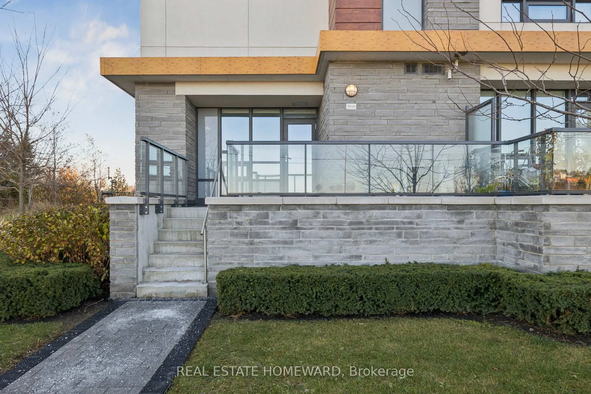 Photo 25 of Unit 21, 1245 Bayly Street, Pickering, Bay Ridges — HOMEH