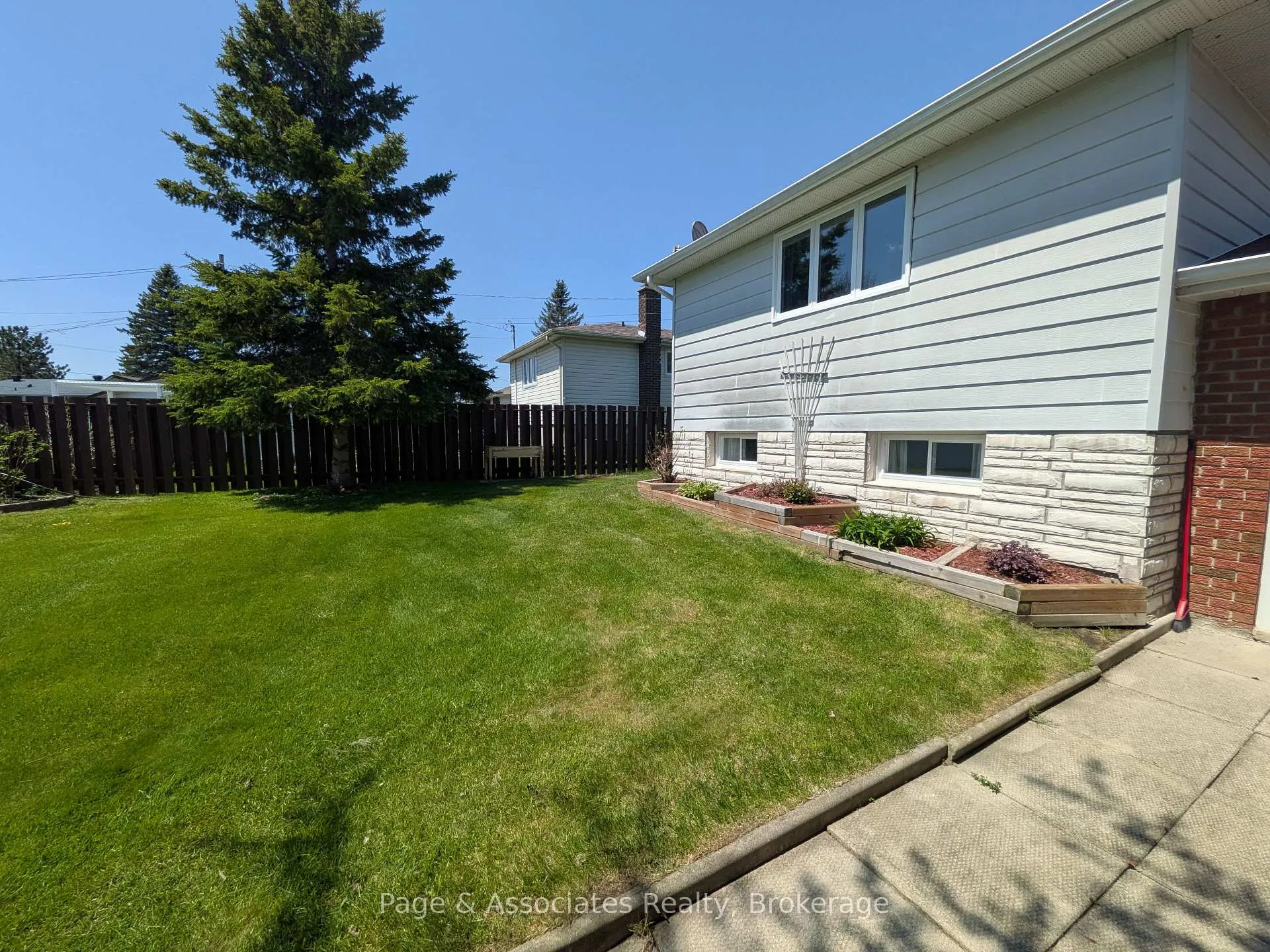 Photo 28 of 174 Bourgault Street, West Nipissing, Sturgeon Falls — HOMEH
