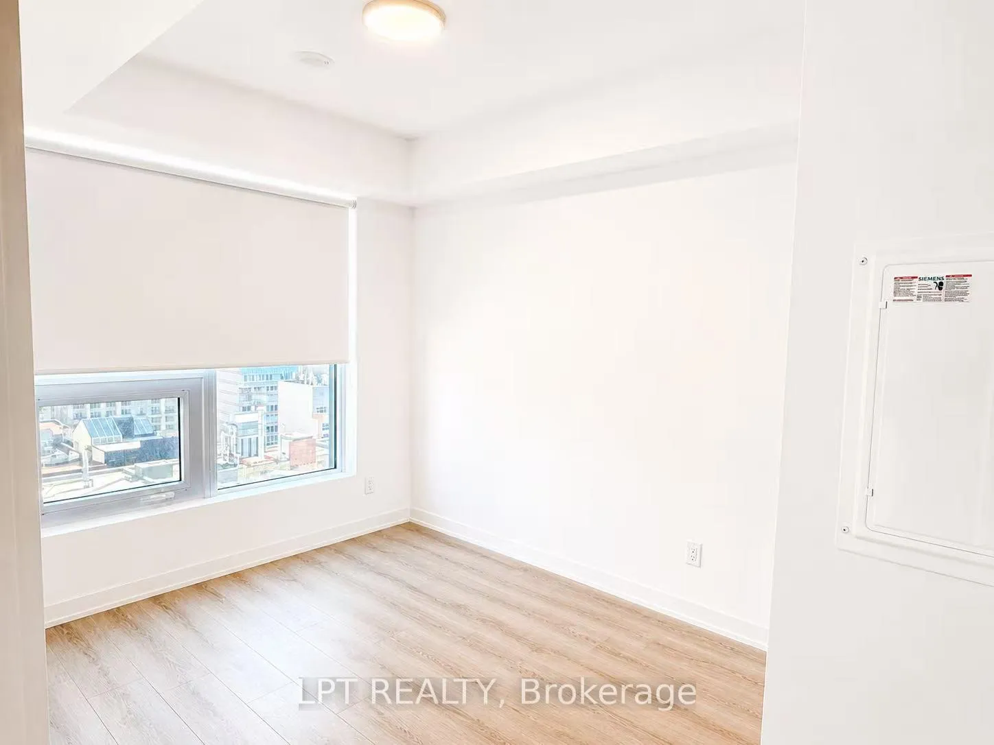 Photo 11 of Unit 1608, 100 Queen Street E, Toronto, Church-Yonge Corridor — HOMEH