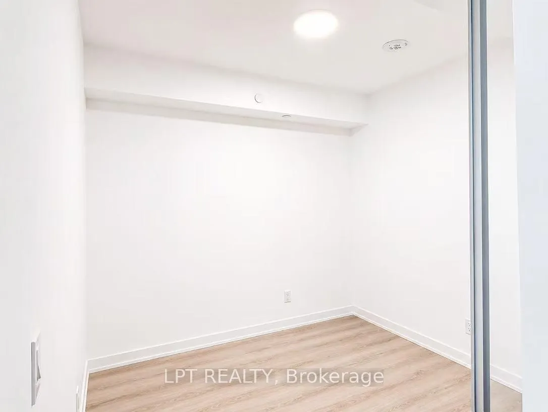 Photo 13 of Unit 1608, 100 Queen Street E, Toronto, Church-Yonge Corridor — HOMEH
