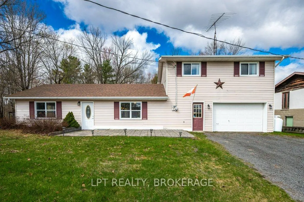 Photo 3 of 10551 Hwy 38, Frontenac, Frontenac Centre — HOMEH
