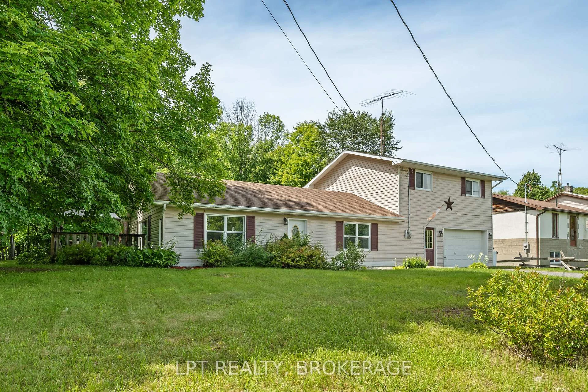Photo 37 of 10551 Hwy 38, Frontenac, Frontenac Centre — HOMEH
