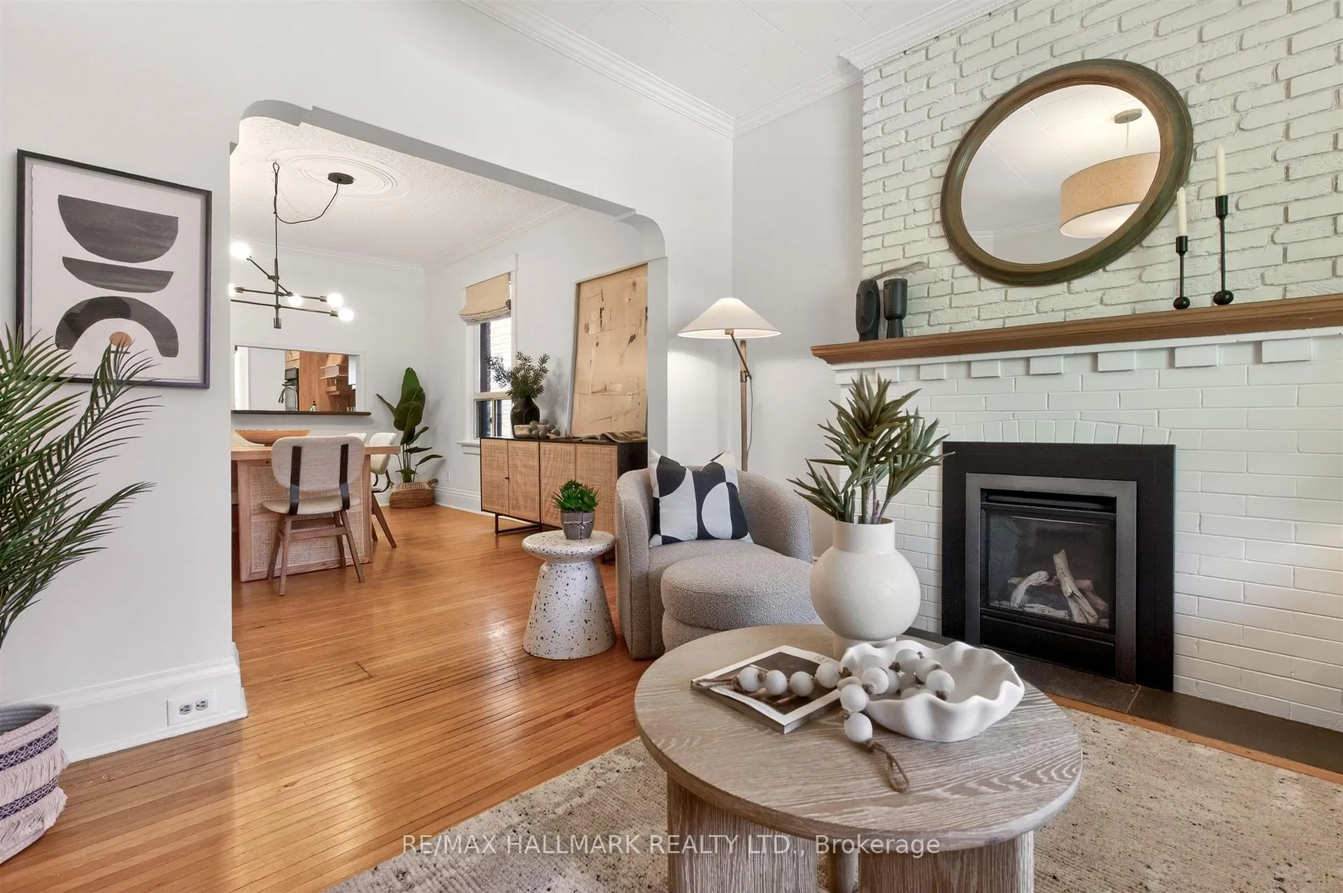 Photo 9 of 687 Durie Street, Toronto, Runnymede-Bloor West Village — HOMEH