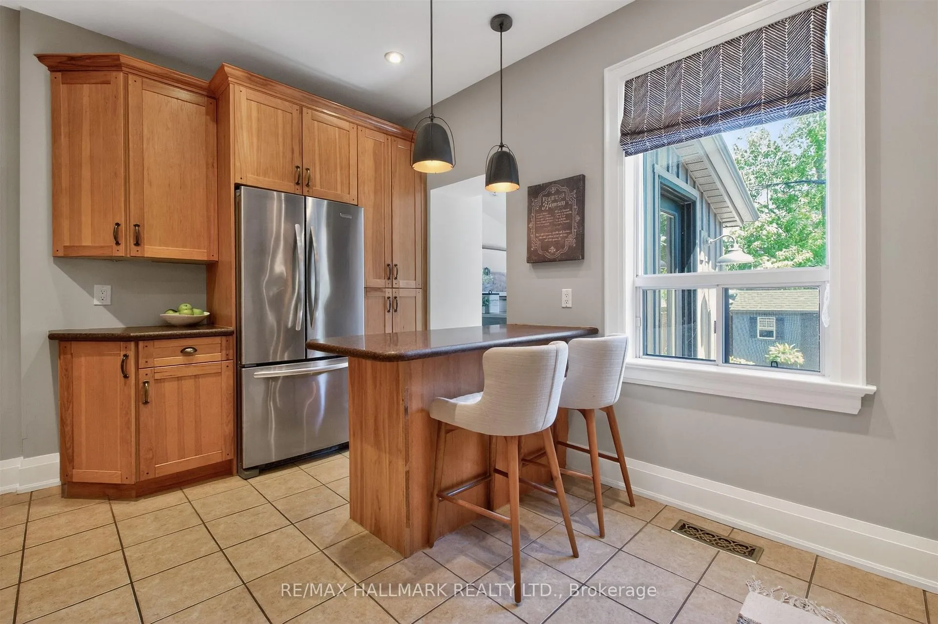 Photo 15 of 687 Durie Street, Toronto, Runnymede-Bloor West Village — HOMEH