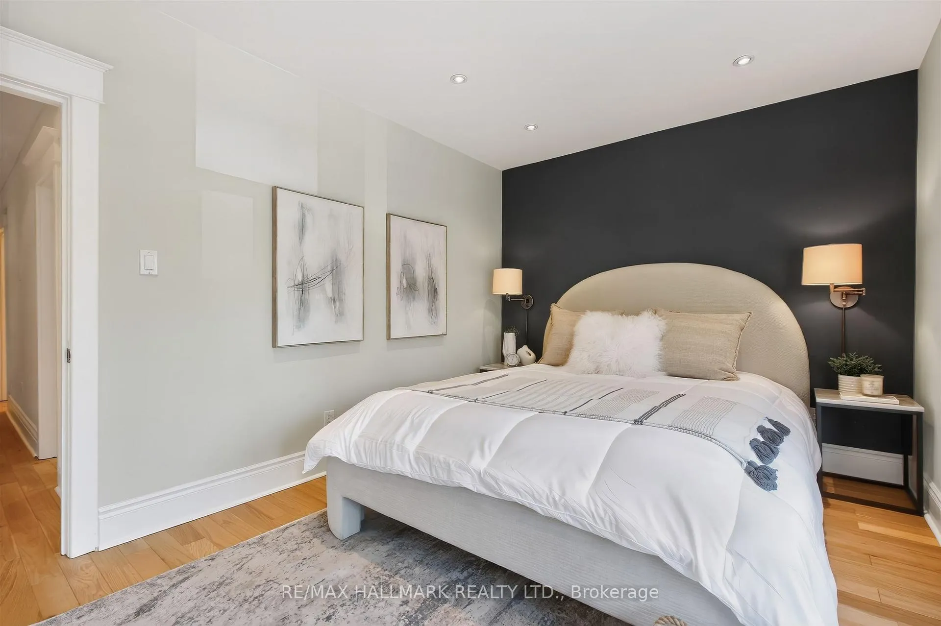 Photo 19 of 687 Durie Street, Toronto, Runnymede-Bloor West Village — HOMEH