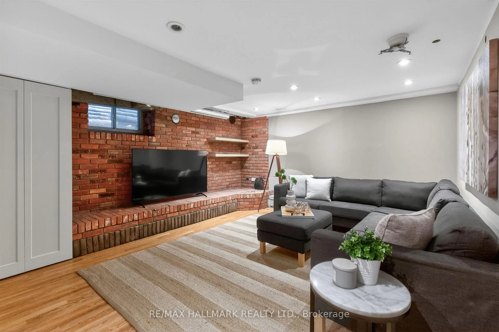 Photo 27 of 687 Durie Street, Toronto, Runnymede-Bloor West Village — HOMEH