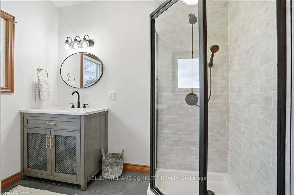 Photo 21 of 1664 Nebo Road, Hamilton, Rural Glanbrook — HOMEH