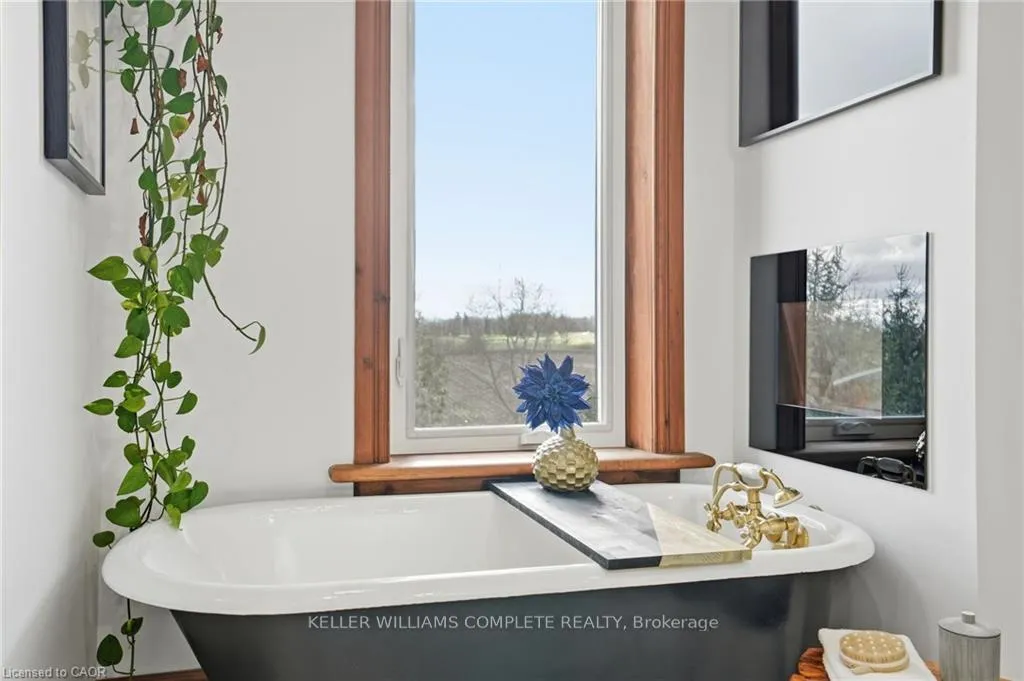 Photo 29 of 1664 Nebo Road, Hamilton, Rural Glanbrook — HOMEH