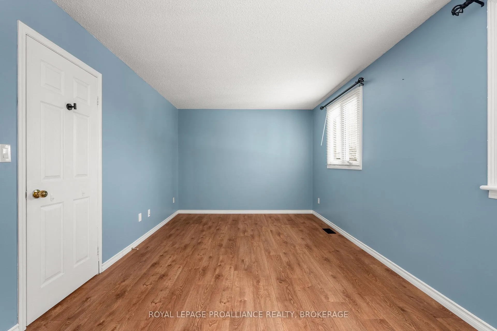 Photo 22 of 81 Rose Abbey Drive, Kingston, Kingston East (Incl Barret Crt) — HOMEH