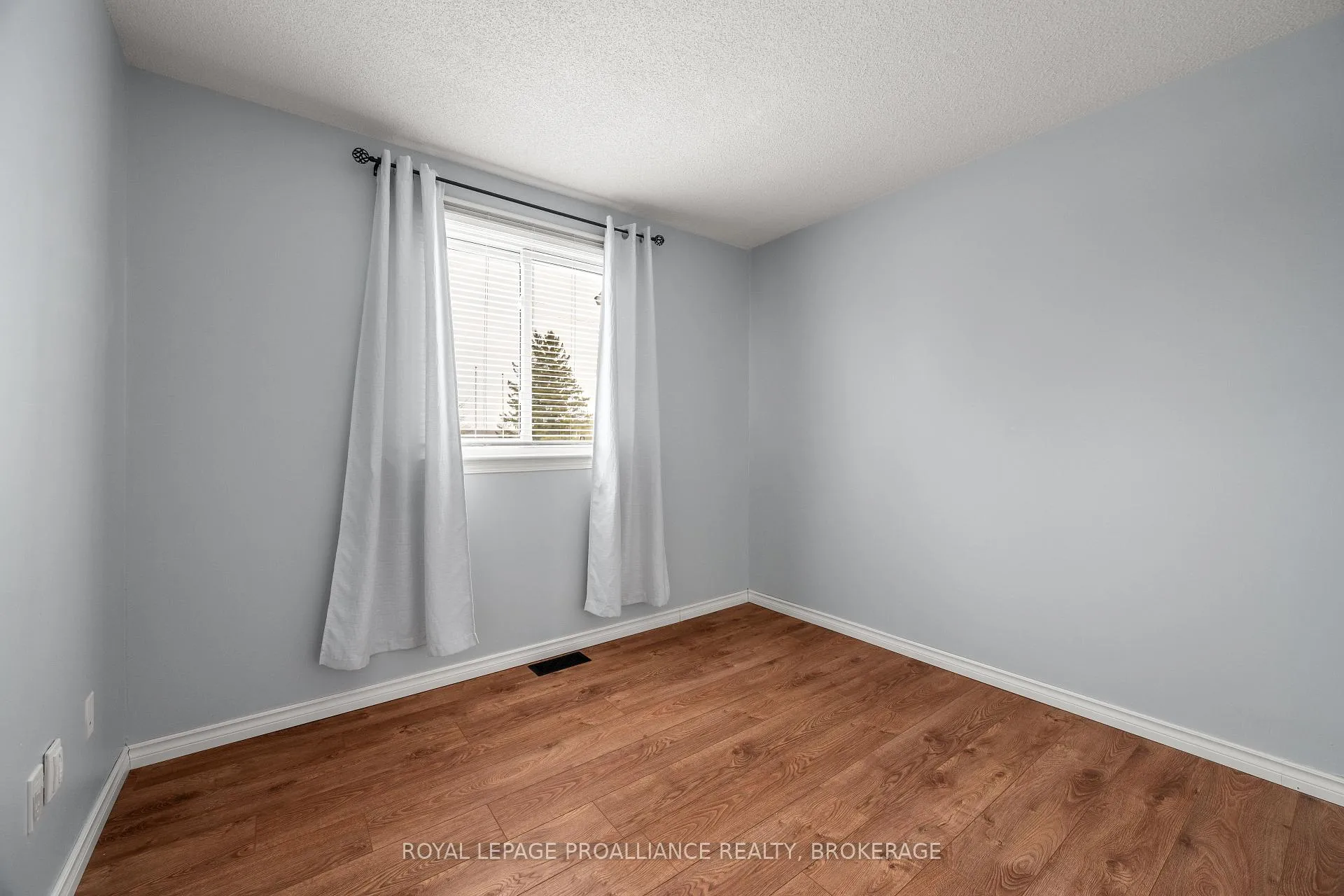 Photo 27 of 81 Rose Abbey Drive, Kingston, Kingston East (Incl Barret Crt) — HOMEH