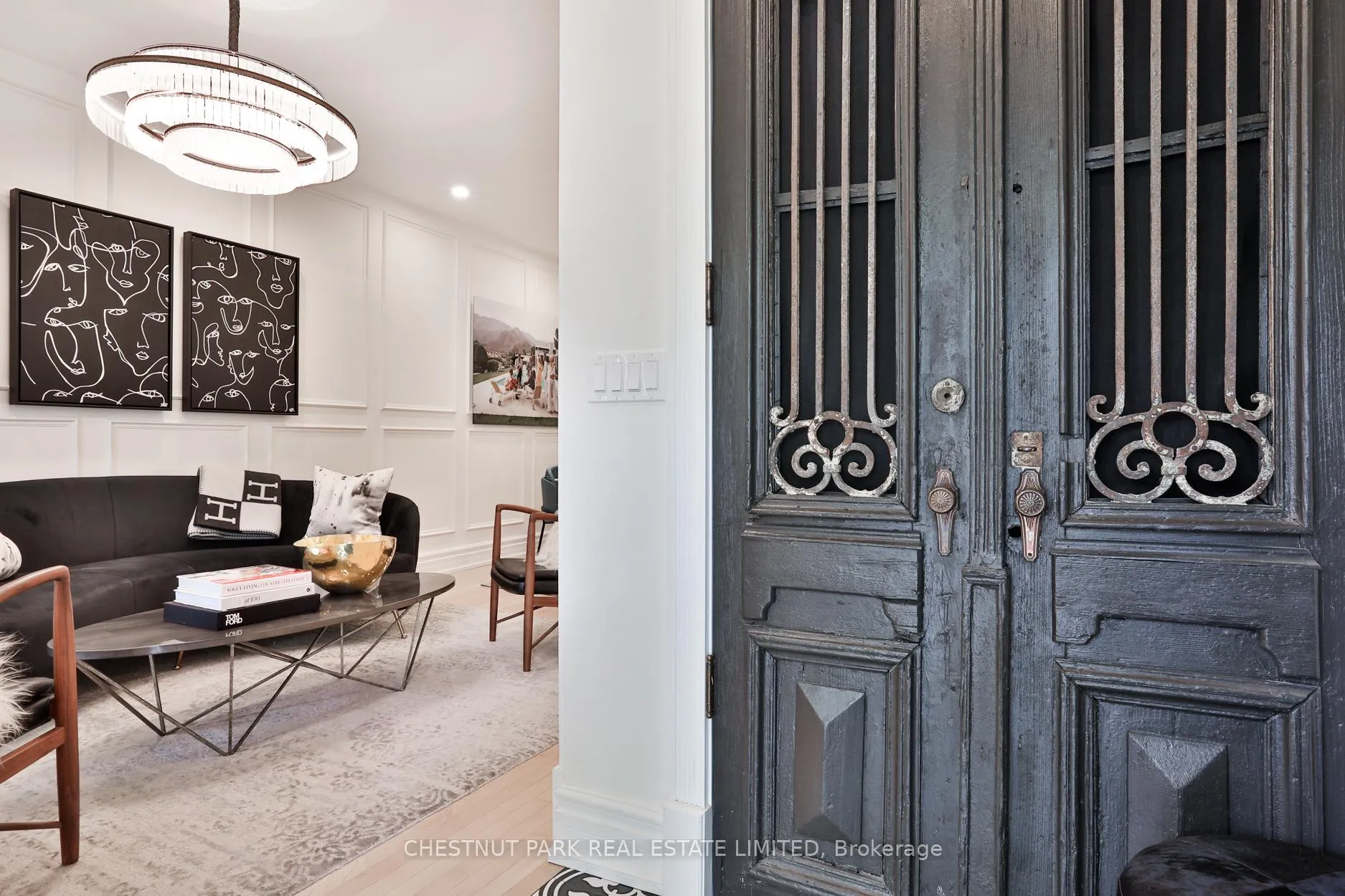Photo 4 of 175 Major Street, Toronto, University — HOMEH