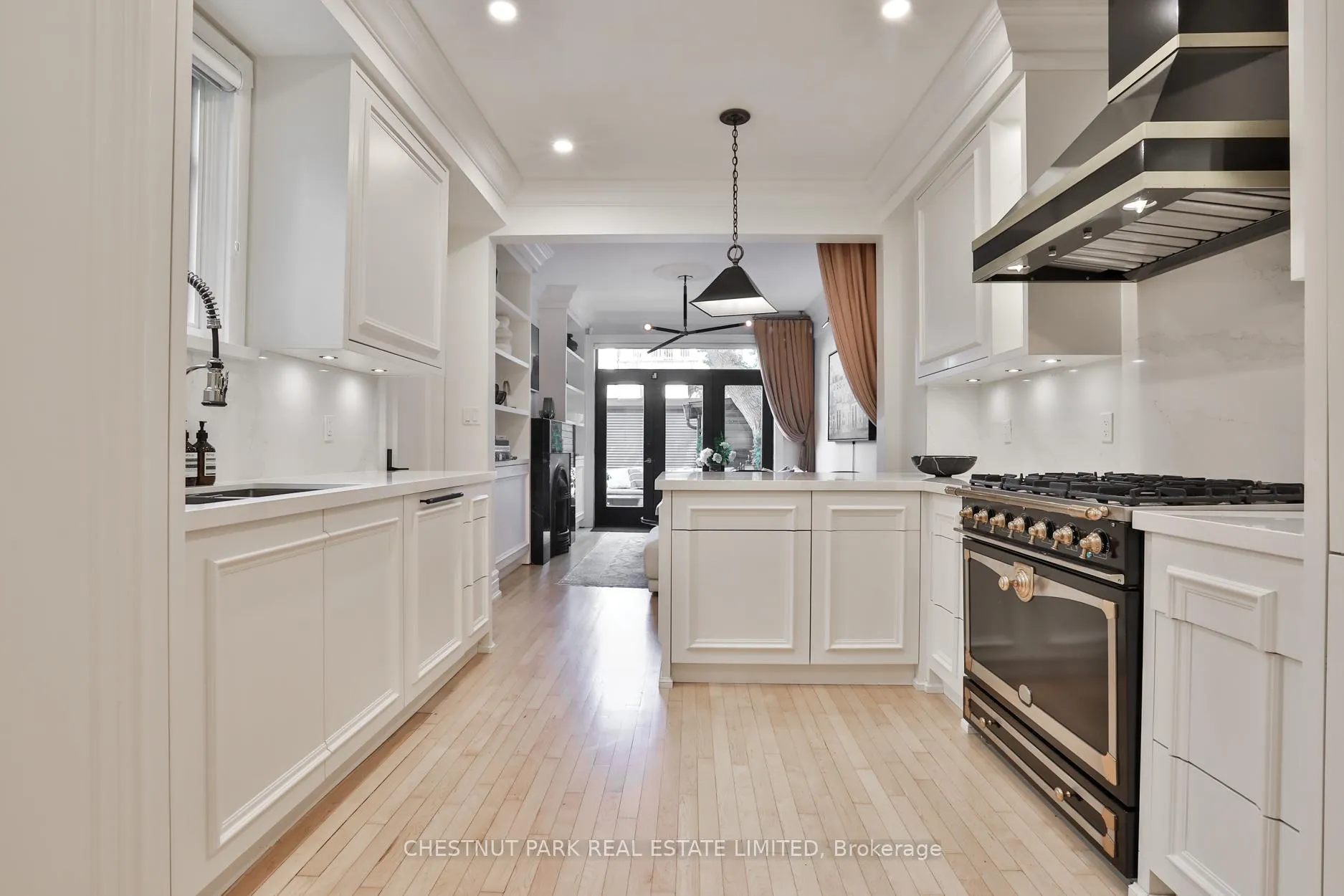 Photo 15 of 175 Major Street, Toronto, University — HOMEH