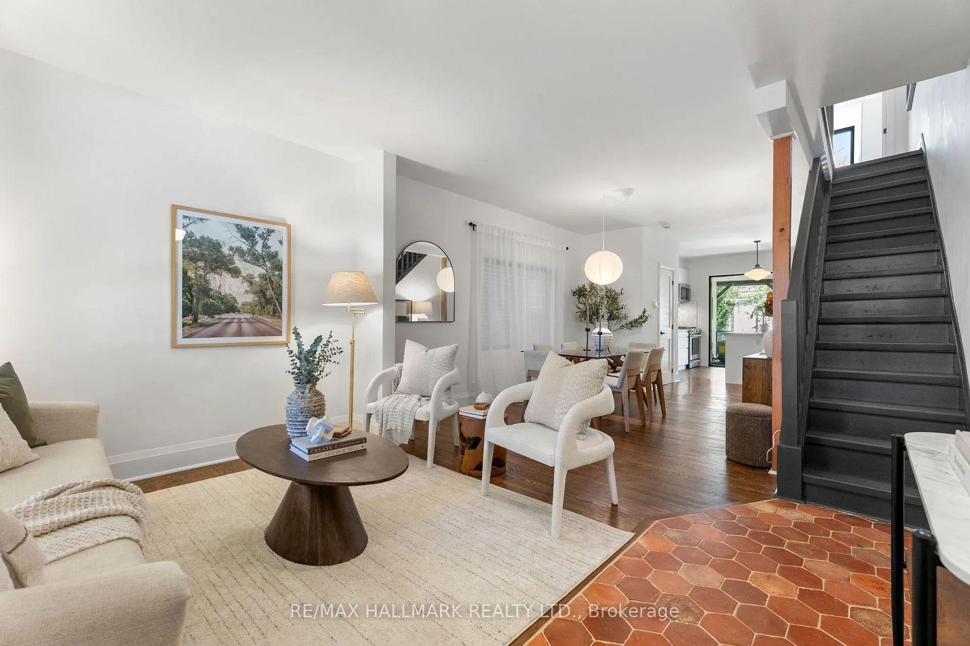 Photo 6 of 203 Parkmount Road, Toronto, Greenwood-Coxwell — HOMEH