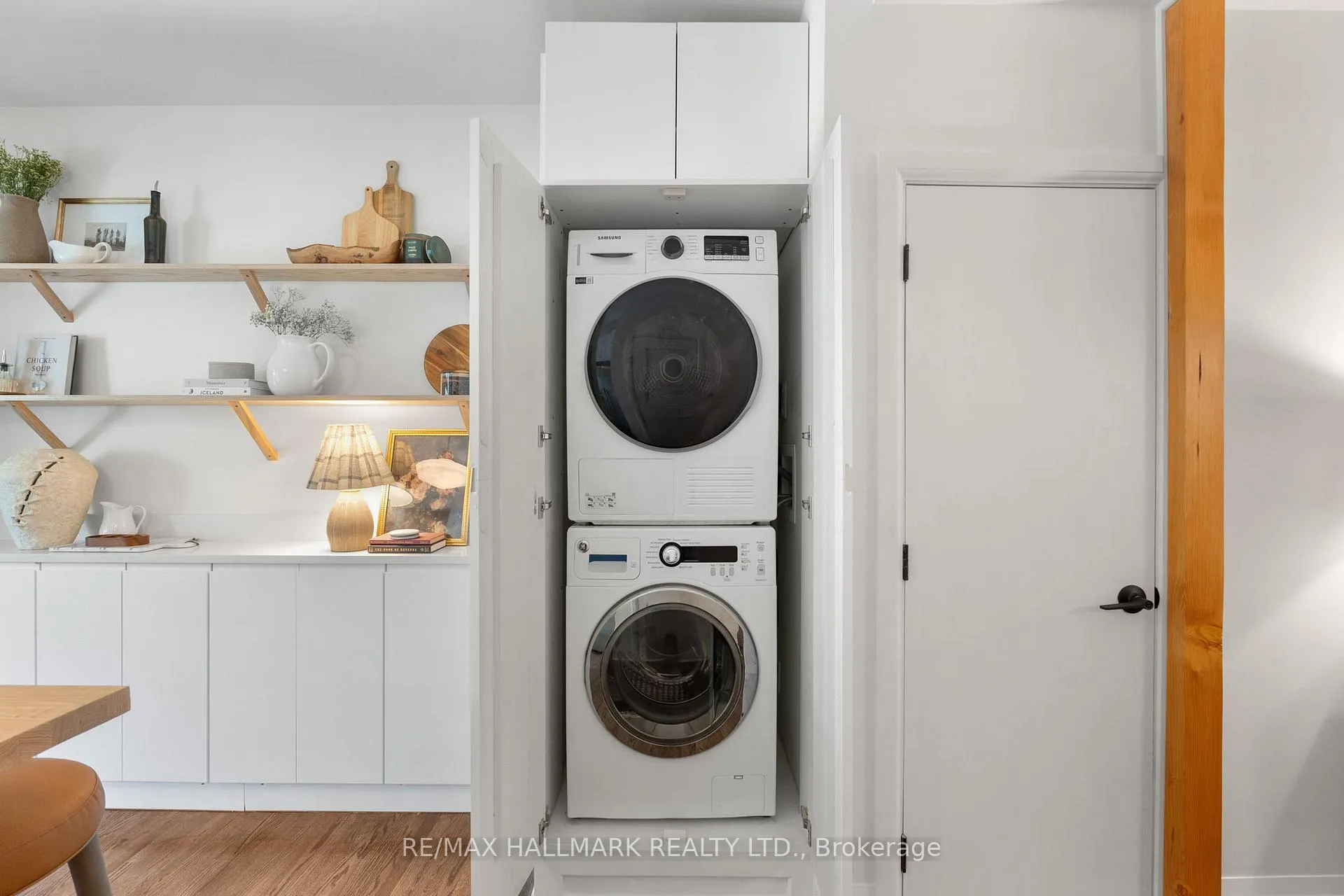 Photo 15 of 203 Parkmount Road, Toronto, Greenwood-Coxwell — HOMEH