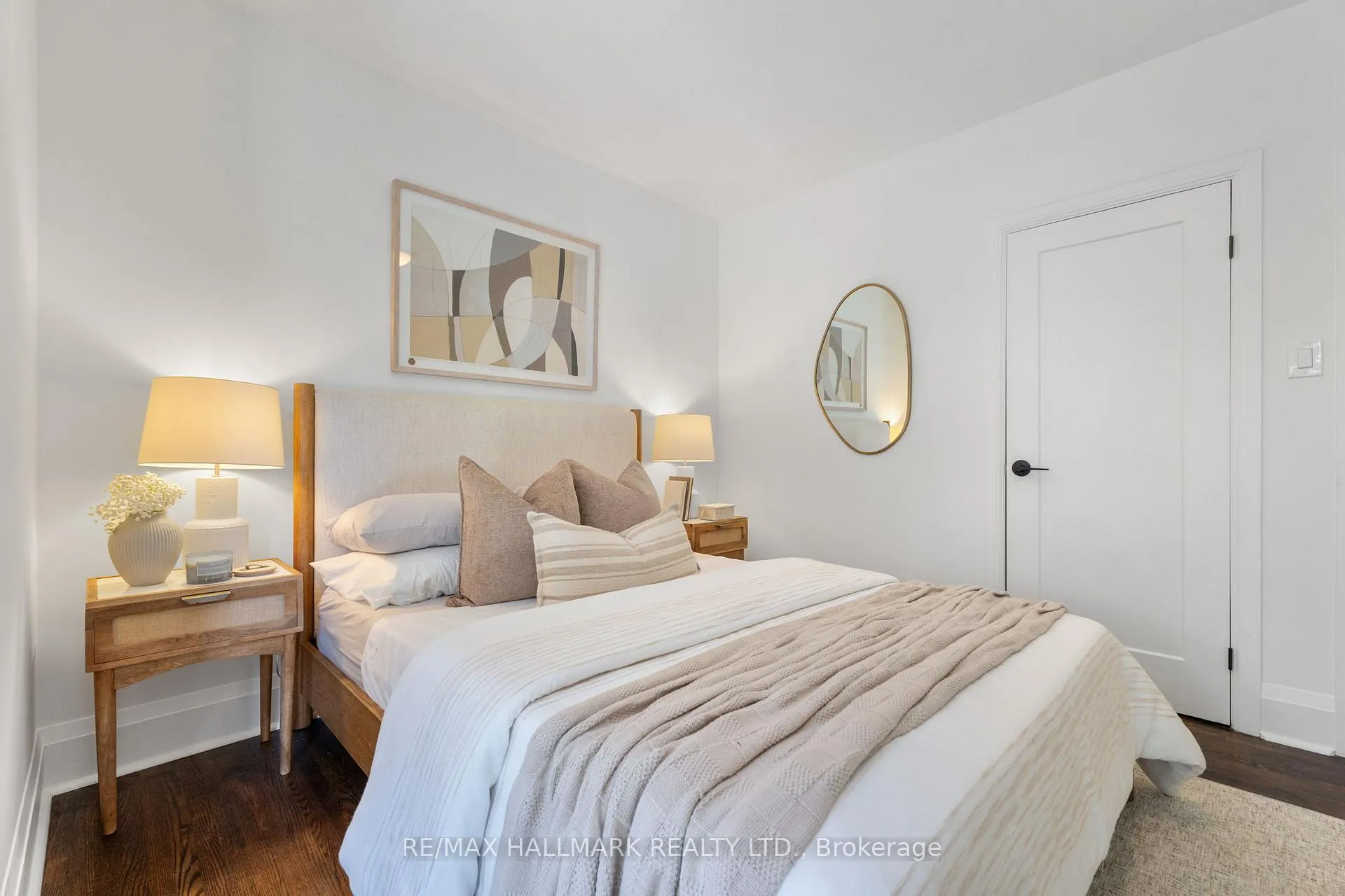 Photo 18 of 203 Parkmount Road, Toronto, Greenwood-Coxwell — HOMEH