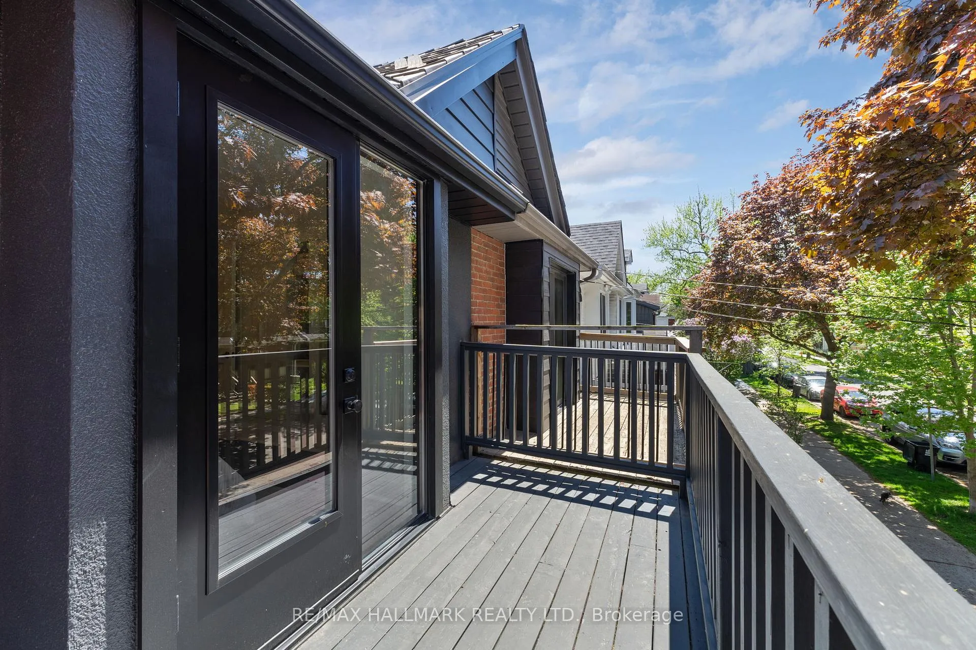 Photo 20 of 203 Parkmount Road, Toronto, Greenwood-Coxwell — HOMEH