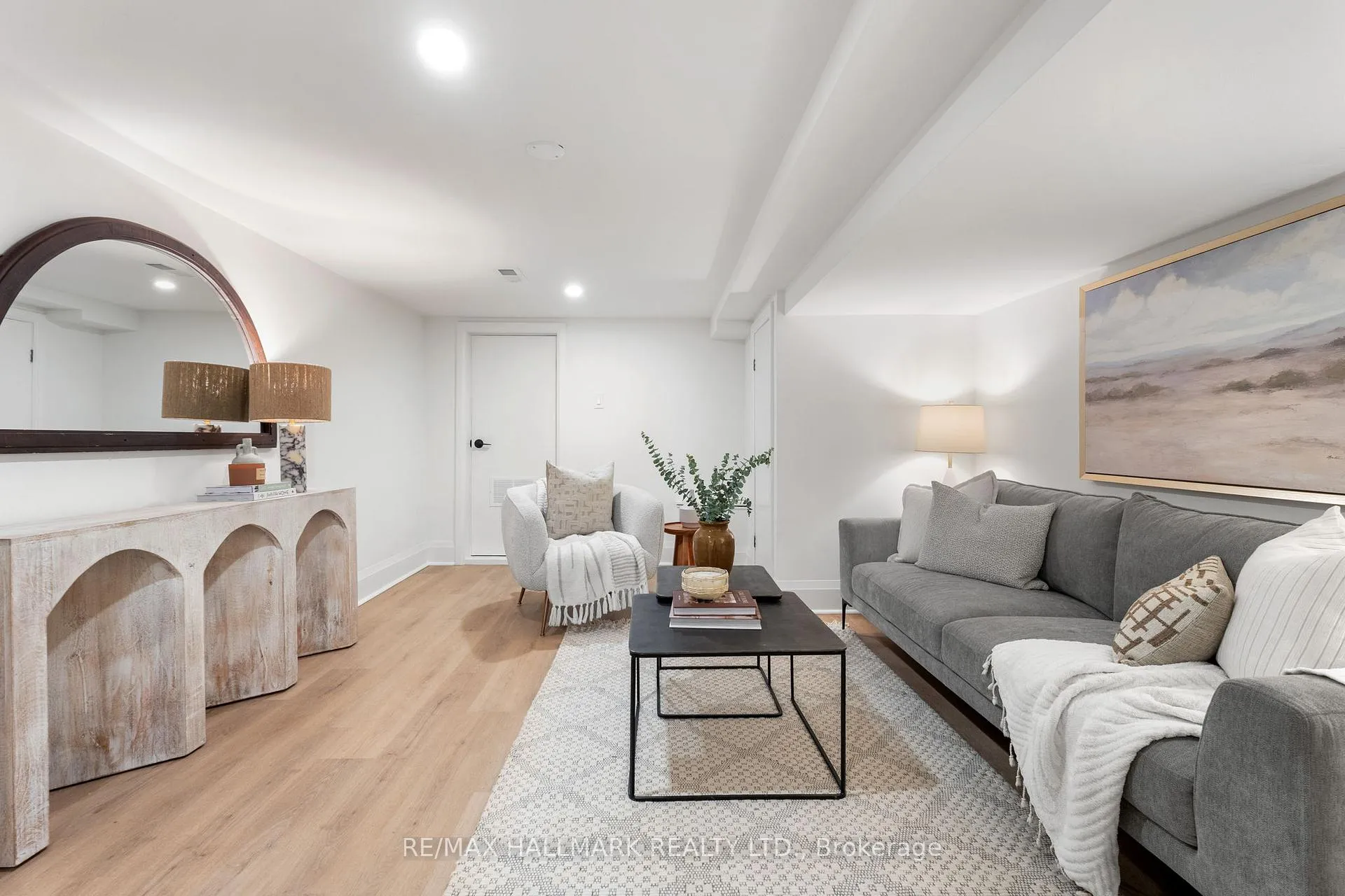 Photo 29 of 203 Parkmount Road, Toronto, Greenwood-Coxwell — HOMEH