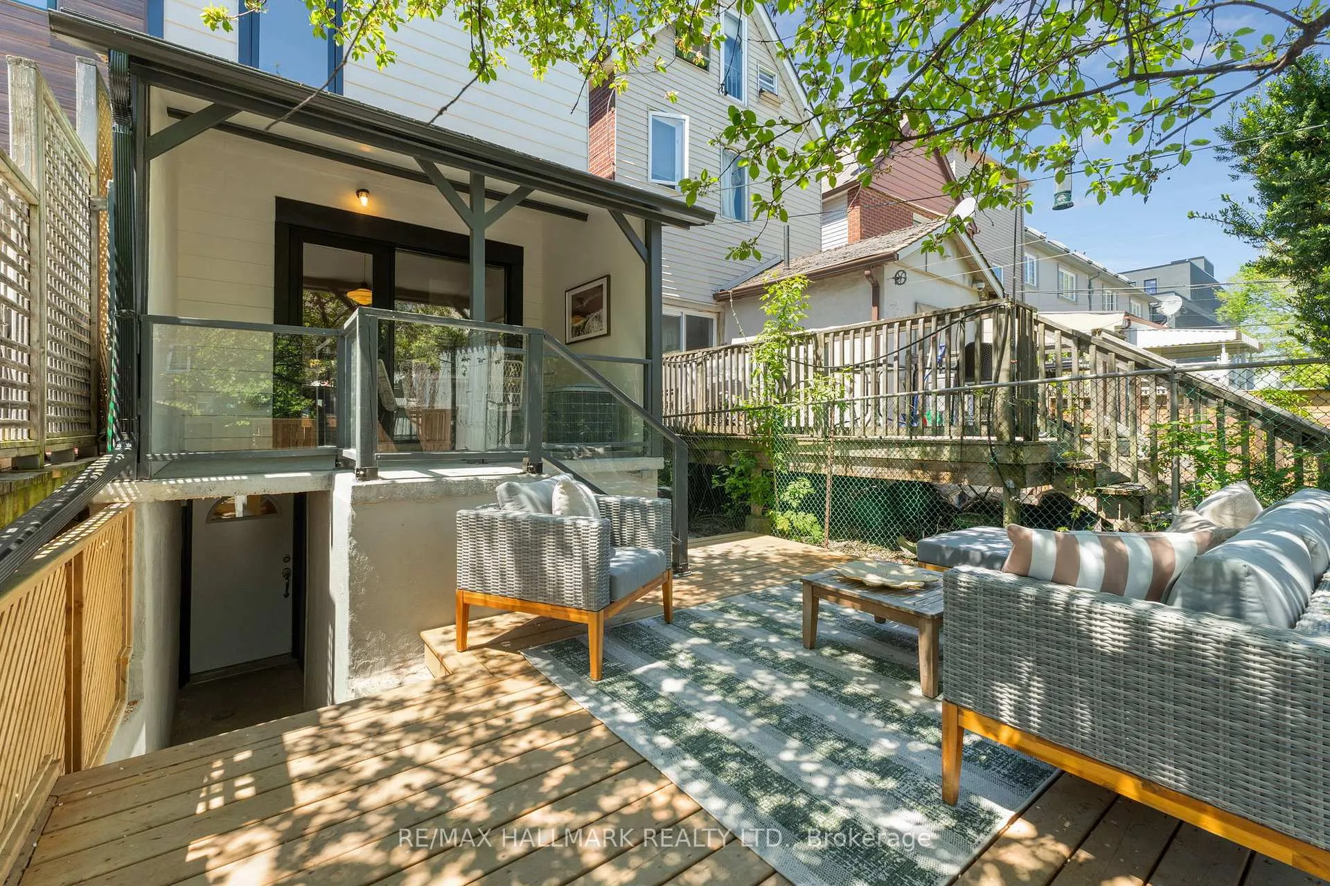 Photo 35 of 203 Parkmount Road, Toronto, Greenwood-Coxwell — HOMEH