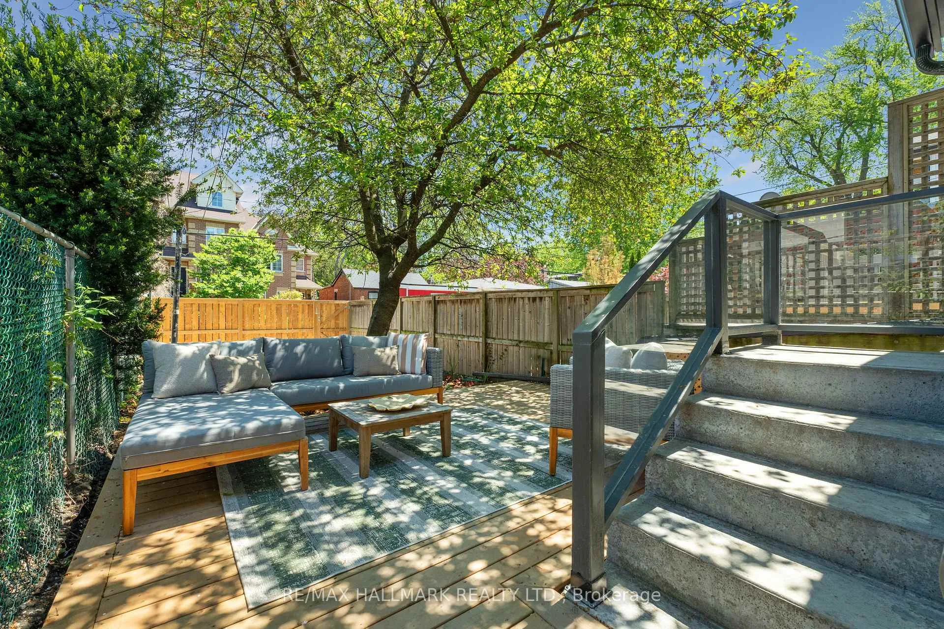 Photo 36 of 203 Parkmount Road, Toronto, Greenwood-Coxwell — HOMEH
