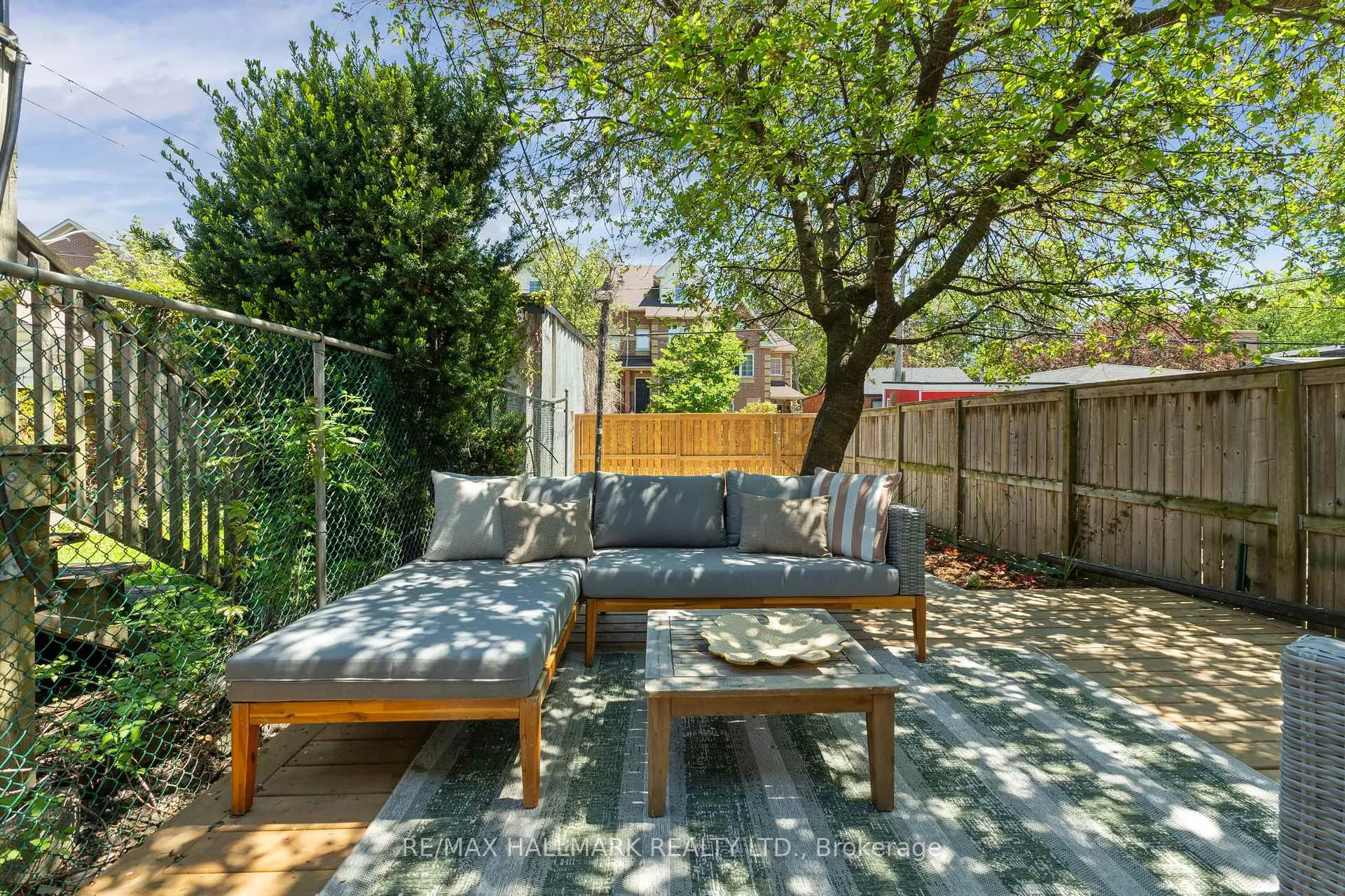 Photo 37 of 203 Parkmount Road, Toronto, Greenwood-Coxwell — HOMEH