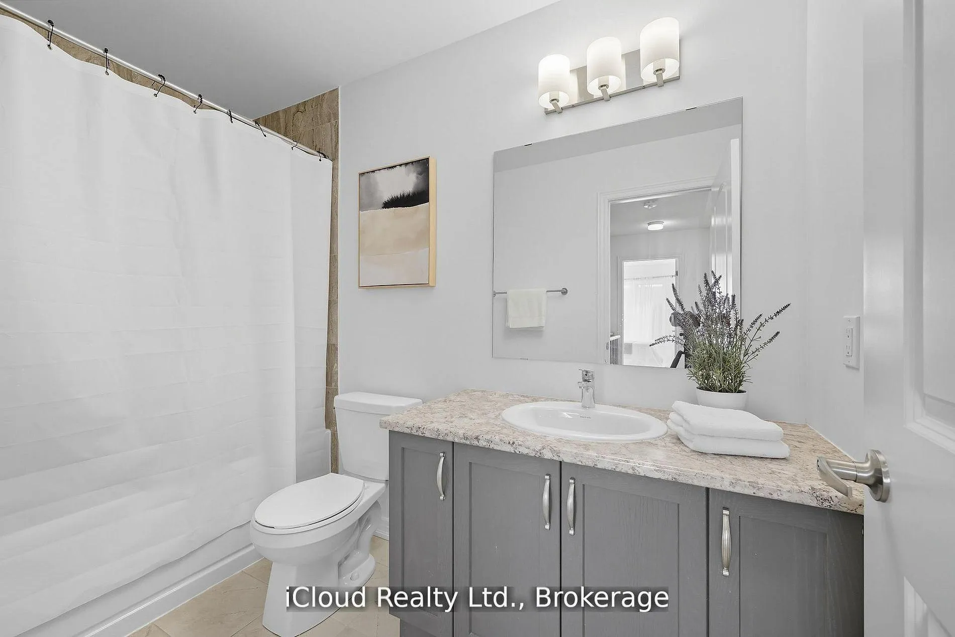Photo 5 of 1117 Lockie Drive, Oshawa, Kedron — HOMEH