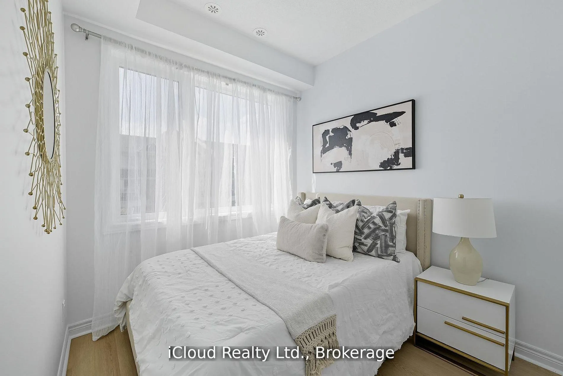 Photo 9 of 1117 Lockie Drive, Oshawa, Kedron — HOMEH