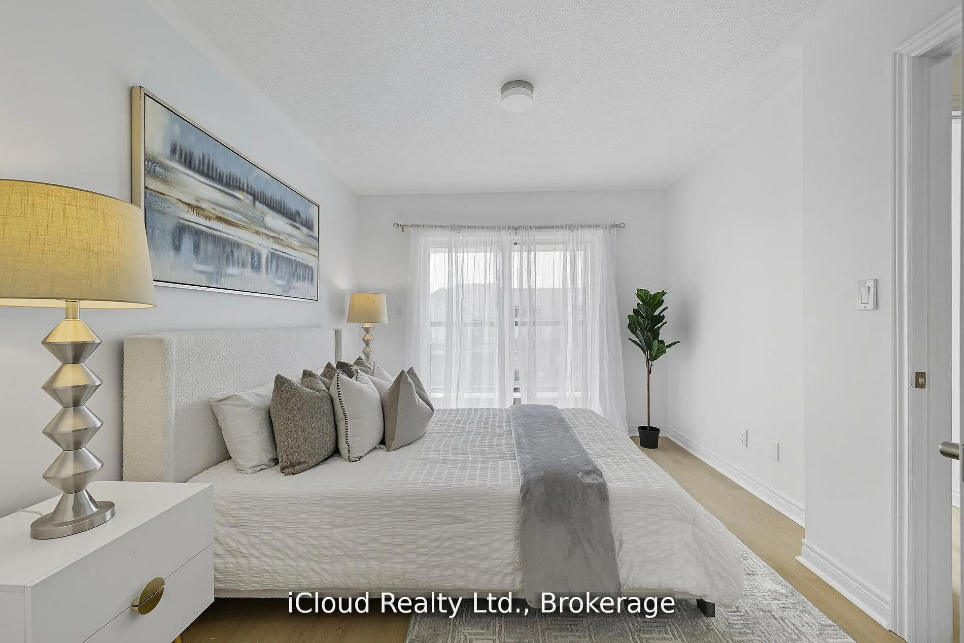 Photo 11 of 1117 Lockie Drive, Oshawa, Kedron — HOMEH