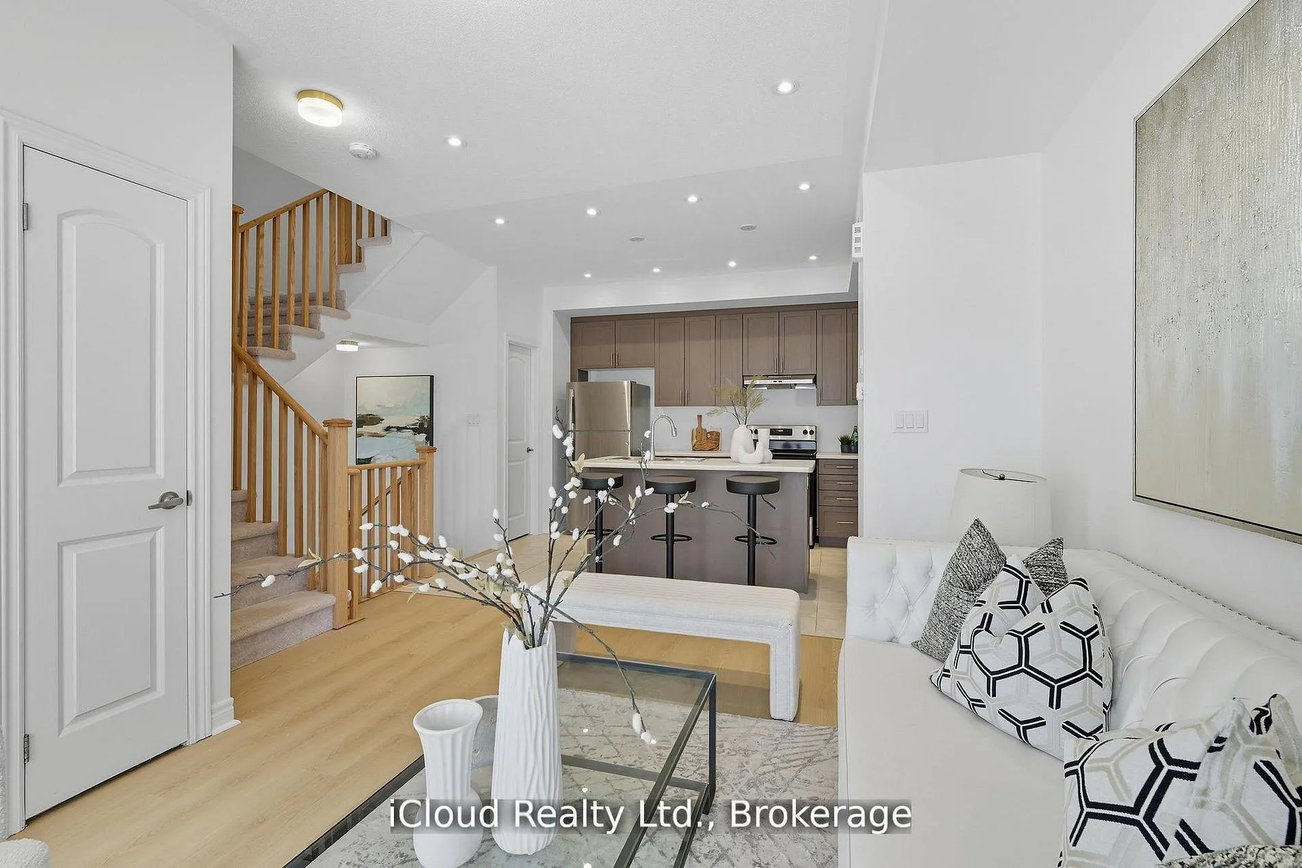 Photo 19 of 1117 Lockie Drive, Oshawa, Kedron — HOMEH
