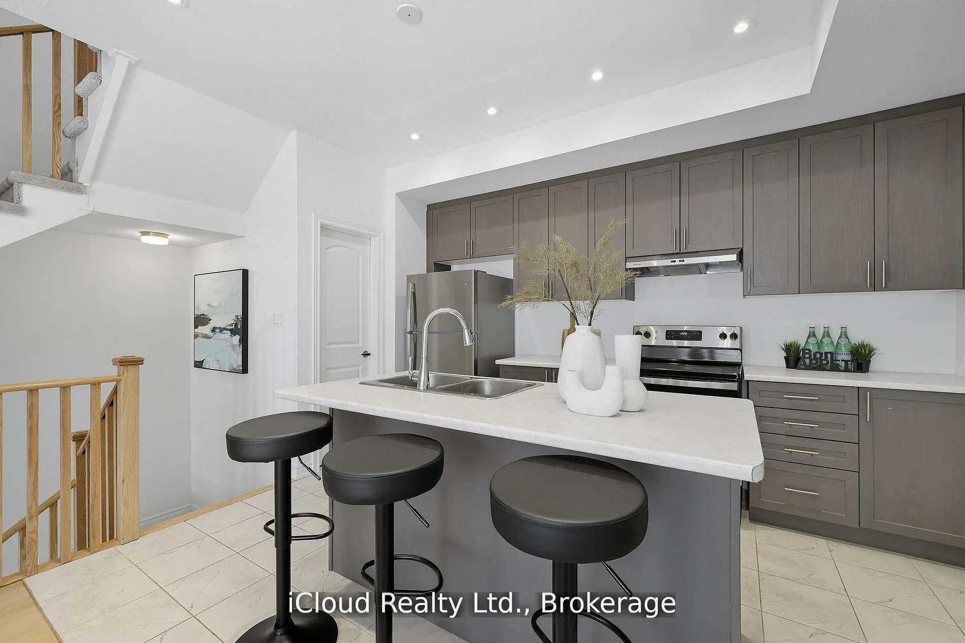 Photo 23 of 1117 Lockie Drive, Oshawa, Kedron — HOMEH