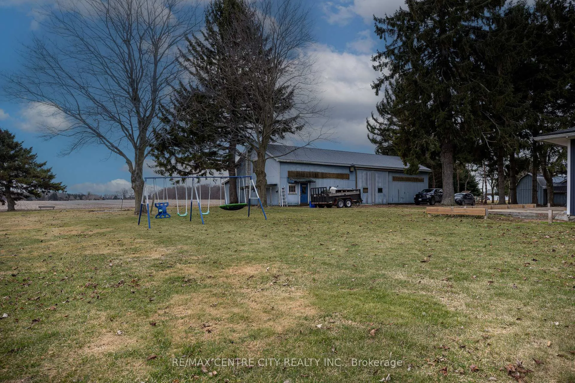 Photo 3 of 26179 Talbot Line, West Elgin, Rural West Elgin — HOMEH