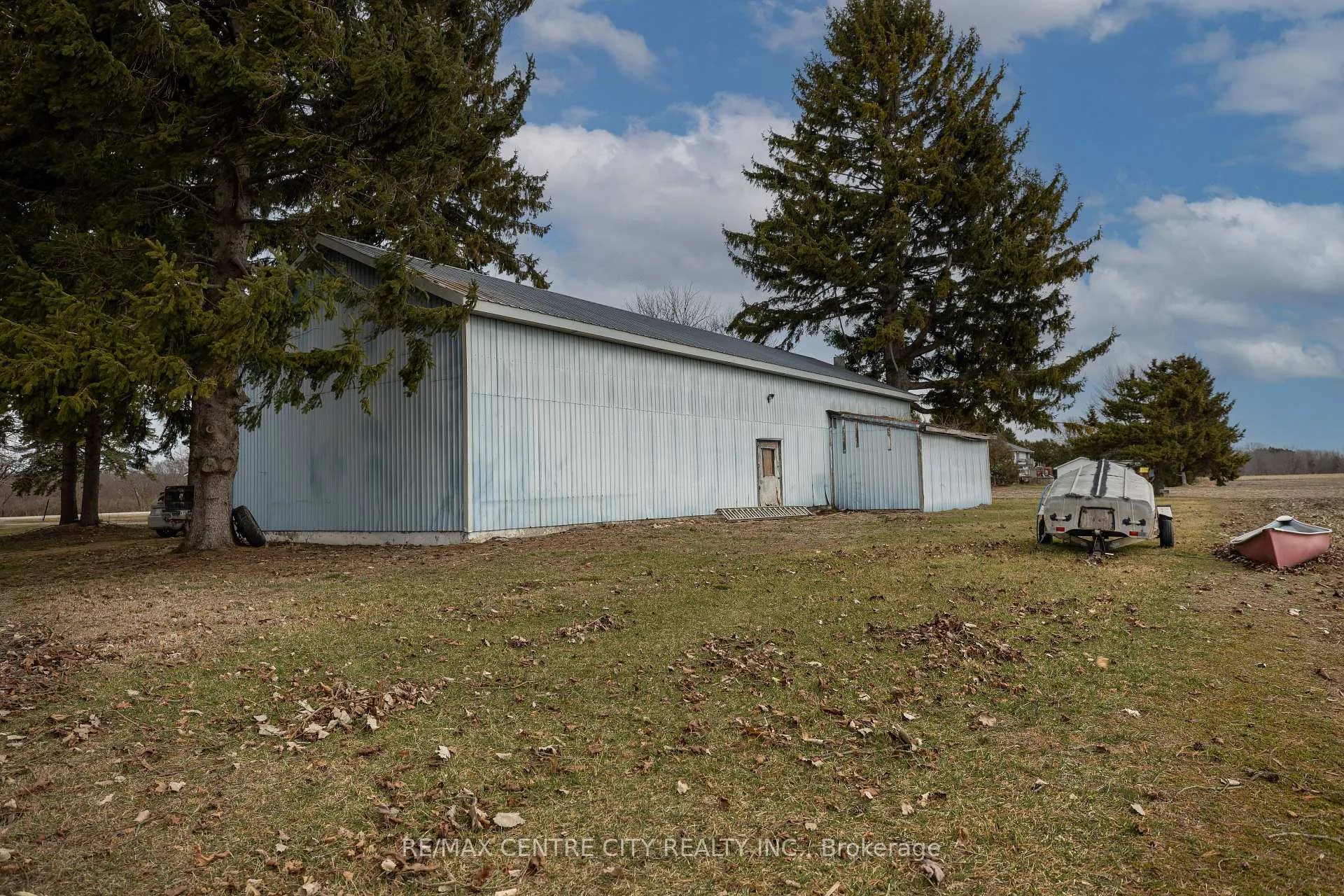 Photo 7 of 26179 Talbot Line, West Elgin, Rural West Elgin — HOMEH