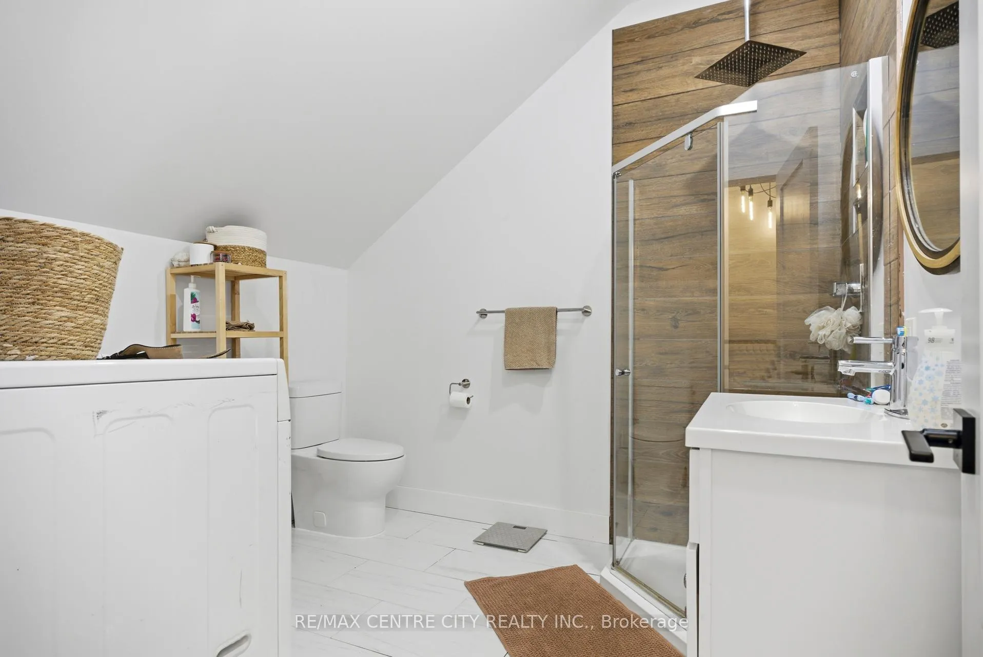 Photo 29 of 26179 Talbot Line, West Elgin, Rural West Elgin — HOMEH