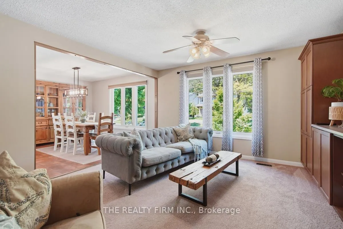 Photo 11 of 742 Cranbrook Road, London, South M — HOMEH