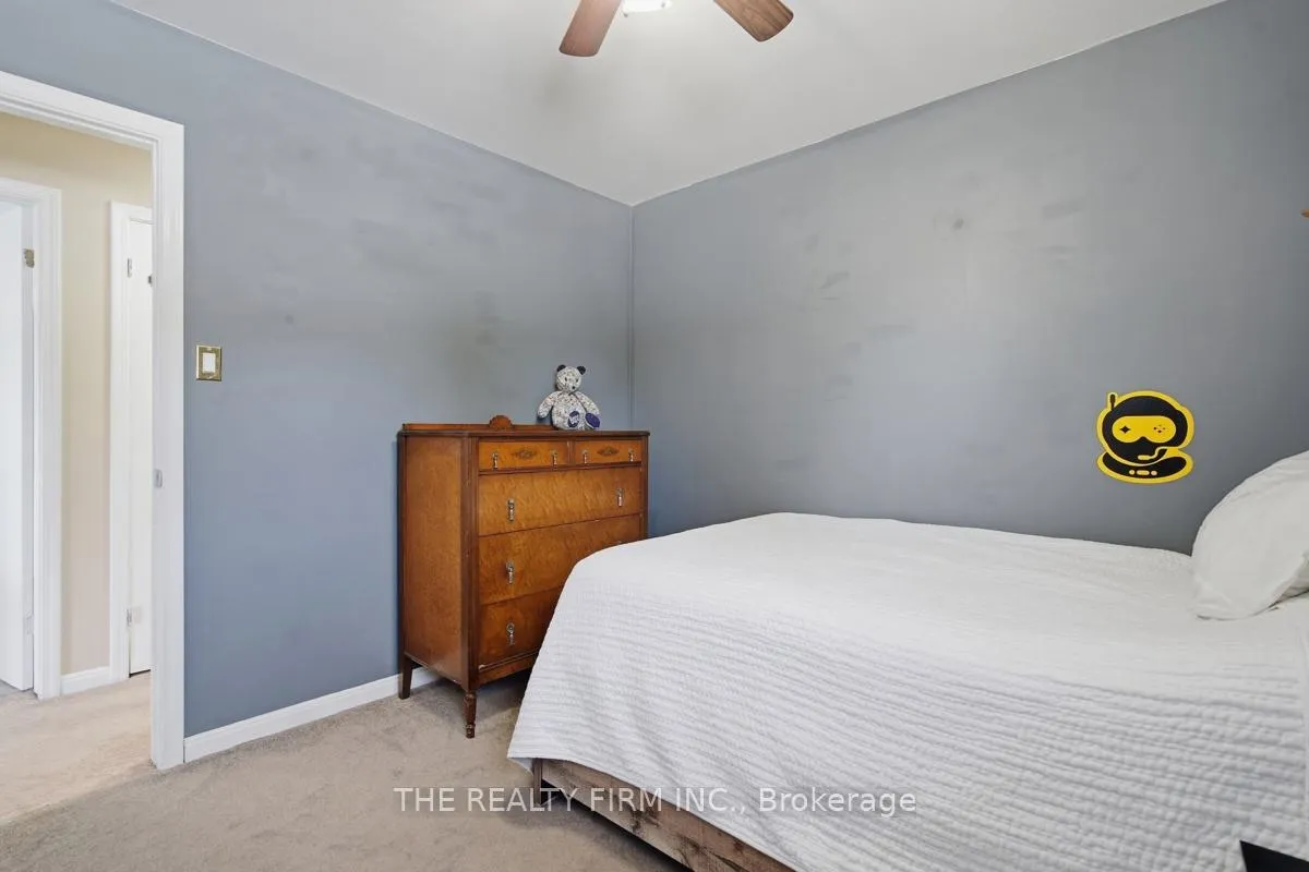 Photo 13 of 742 Cranbrook Road, London, South M — HOMEH